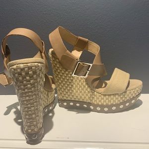 Wedge sandal